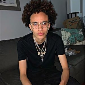 Meet your Posher, Jayden